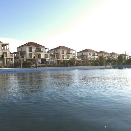 Delmar Luxury Residence Buzovna Luaran gambar